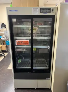 7FB-6-P111-016-00-A PANASONIC Lab Fridge 7FB-6-P111-016-00-A PANASONIC Lab Fridge