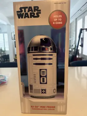18673 STAR WARS Mini Fridge Thermoelectric Cooler Ac Ukonic 18673 STAR WARS Mini Fridge Thermoelectric Cooler Ac Ukonic
